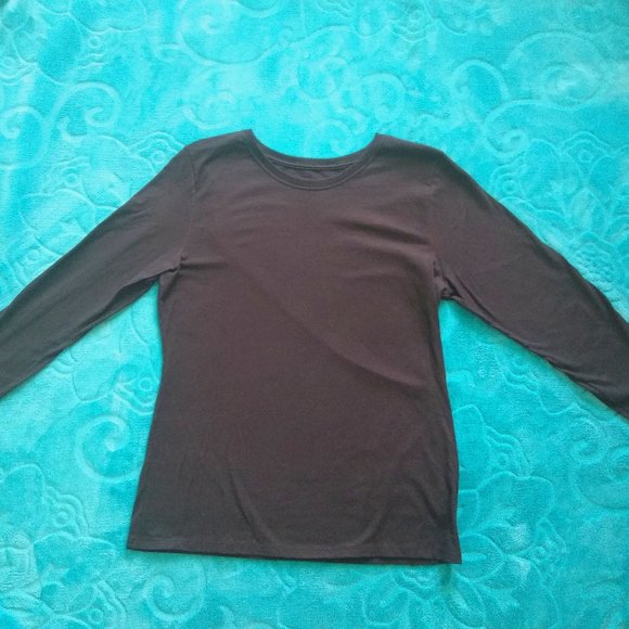 Hanes Long sleeved Black Top - Picture 1 of 2